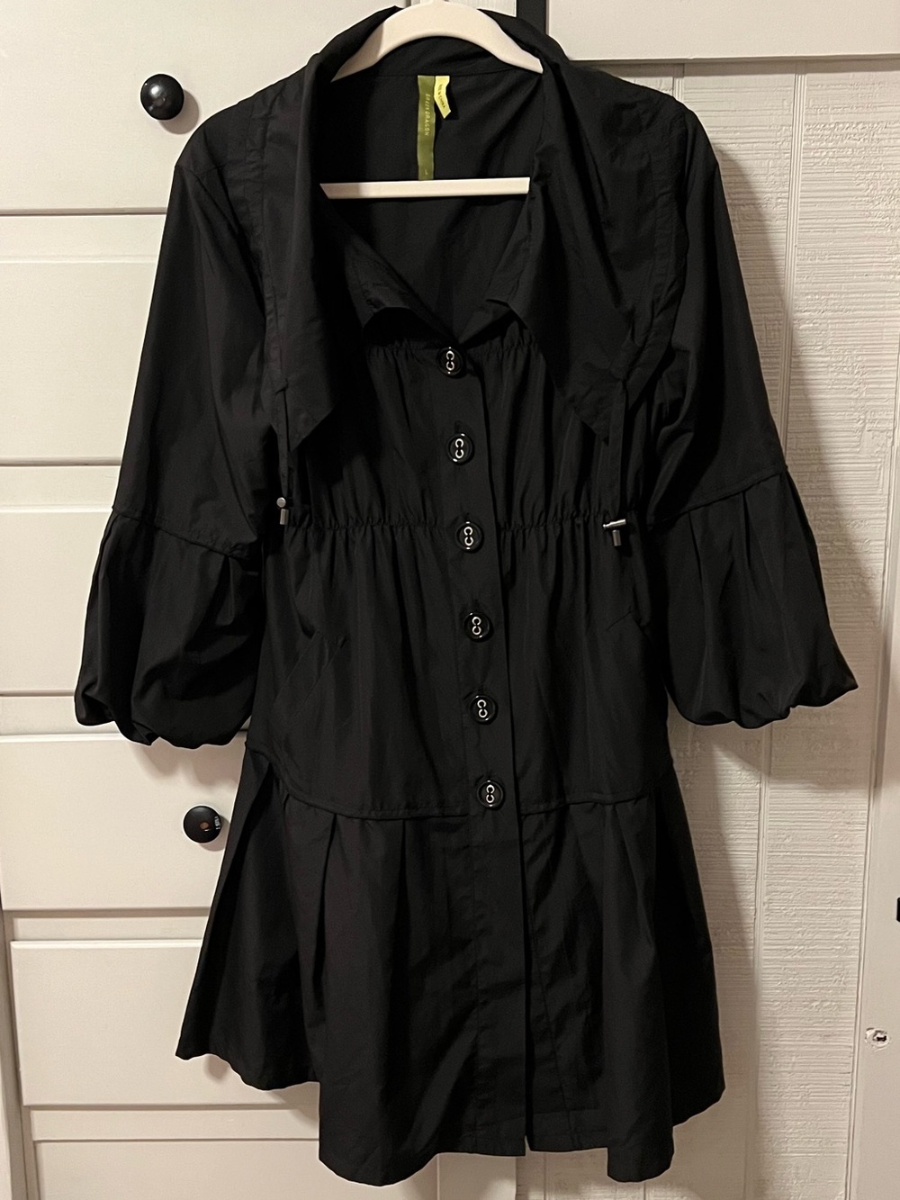 Green Dragon Black Women’s Button-Front Trench Coat